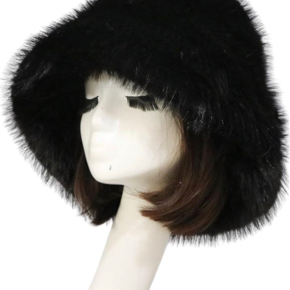 Furry bucket hat - Picture 5 of 6